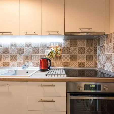 Apricot By Halu! Cozy Next To Agia Sophia Metro Station Appartement