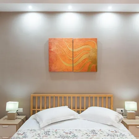 Apricot By Halu! Cozy Next To Agia Sophia Metro Station Thessalonique